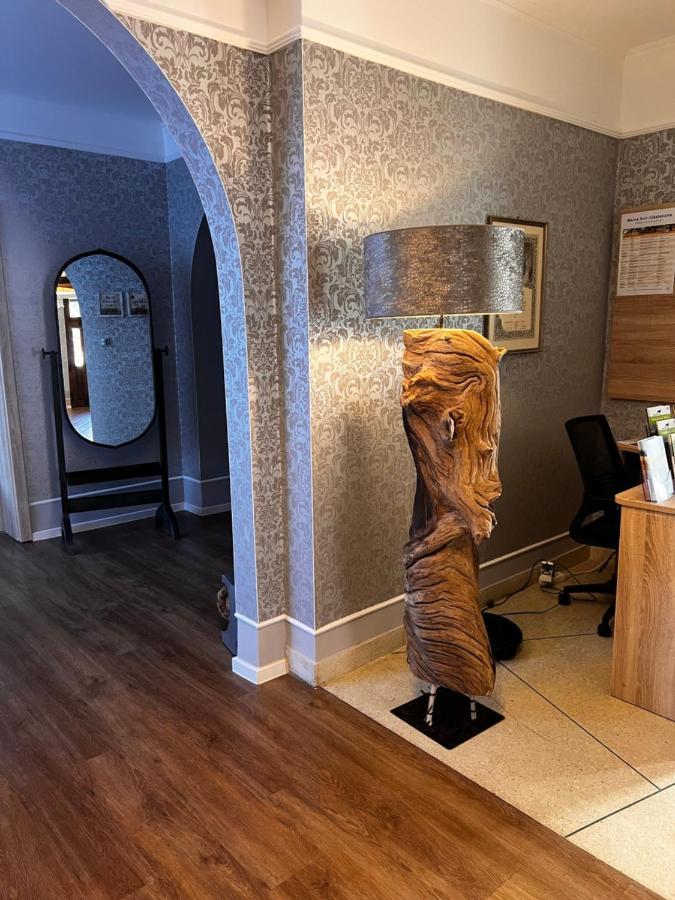 Gaestehaus Am Kurpark Hotel Garni Horn-Bad Meinberg Bagian luar foto