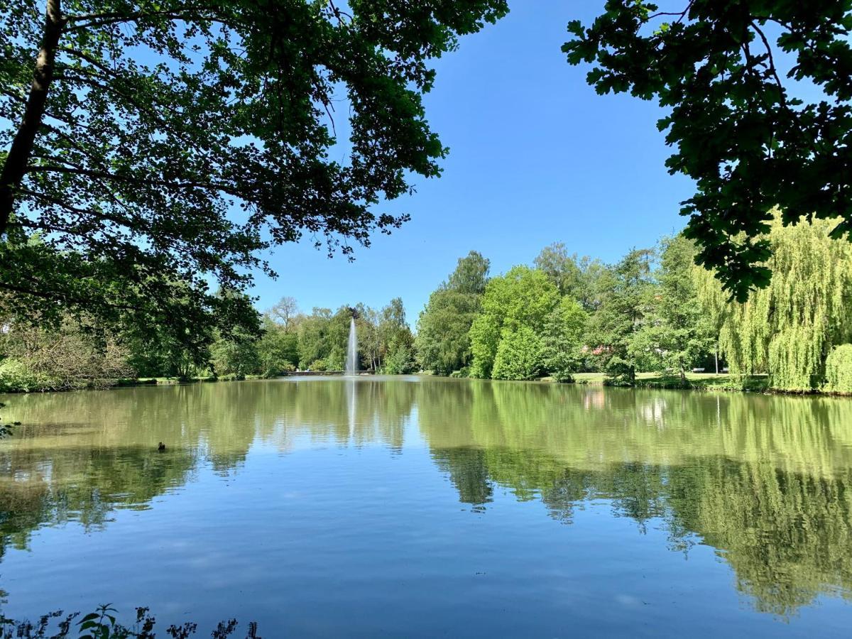 Gaestehaus Am Kurpark Hotel Garni Horn-Bad Meinberg Bagian luar foto